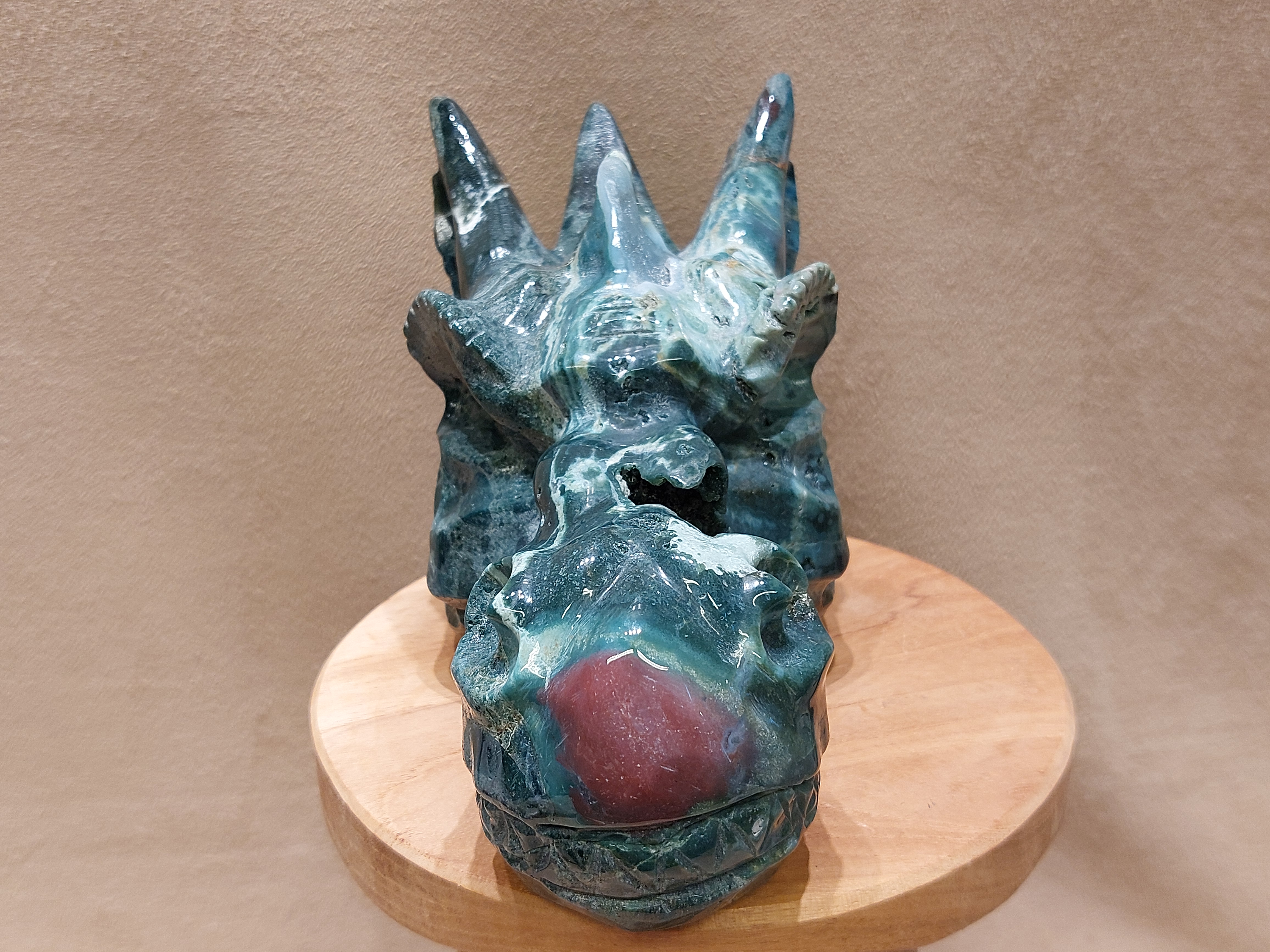 Oceaan jaspis draak 23cm