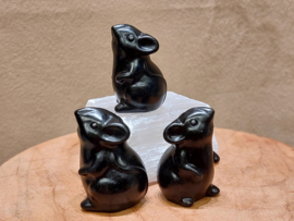 Zwarte obsidiaan muis