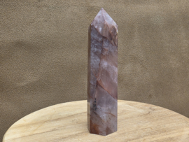 Agnitiet/hematoid kwarts punt