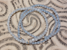 Blauwe chalcedoon of blue lace agaat kogelarmband 4mm