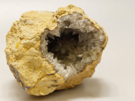 Hondentand calciet uit Marokko