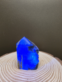 Fluoriet punt met pyriet half ruw, UV-reactief