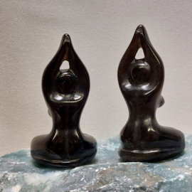 Zwarte obsidiaan yogadame