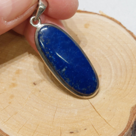 Lapis lazuli hanger in zilver