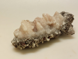 Snow calciet/calciet met aragoniet cluster uit Mexico