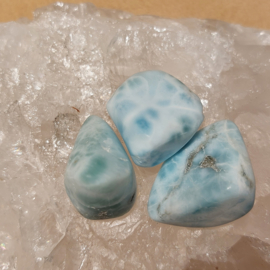 Larimar knuffelsteen