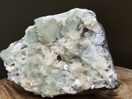 Groene apofylliet met stilbiet