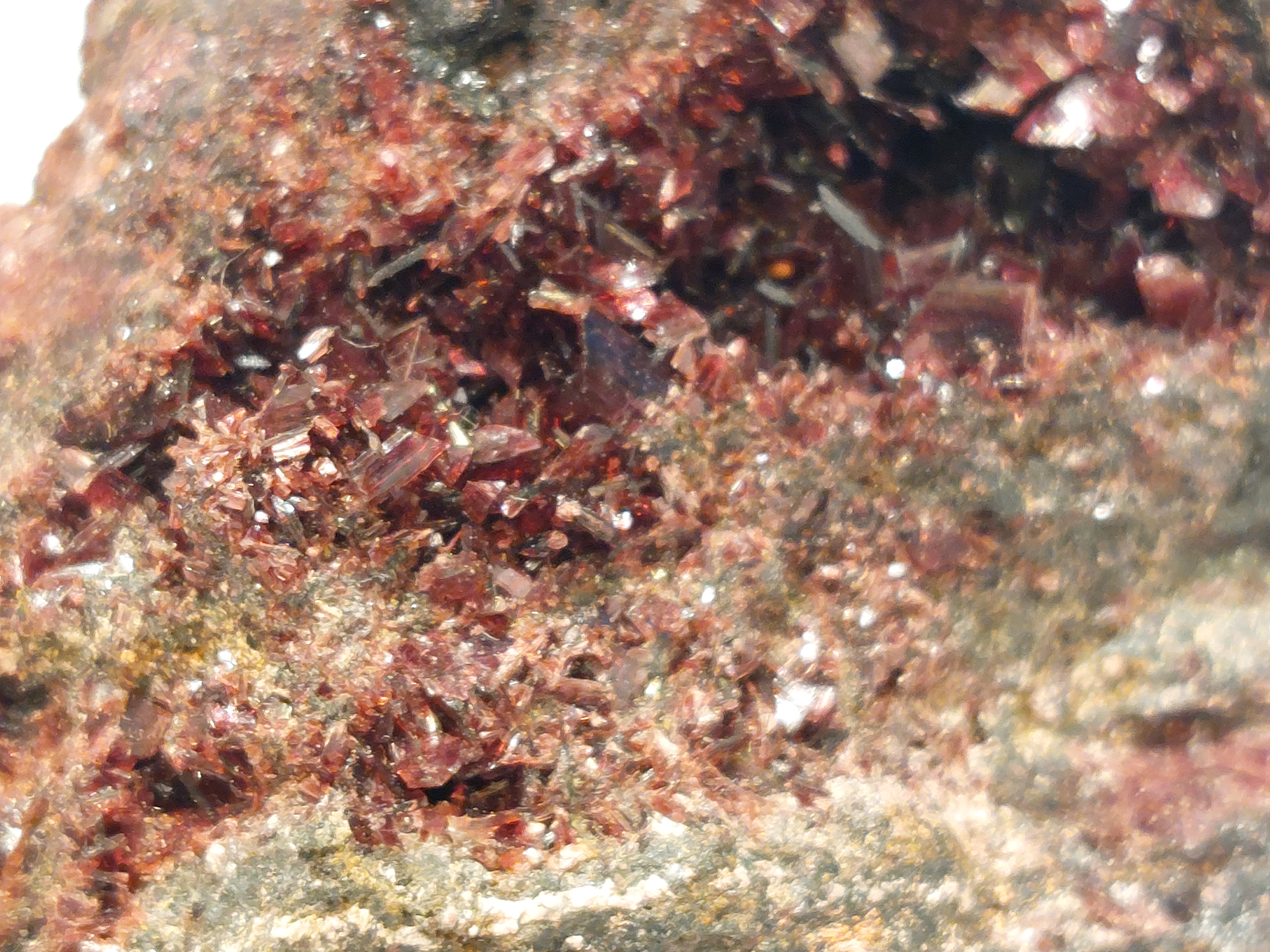 Erytriet cluster gekristalliseerde groeivorm