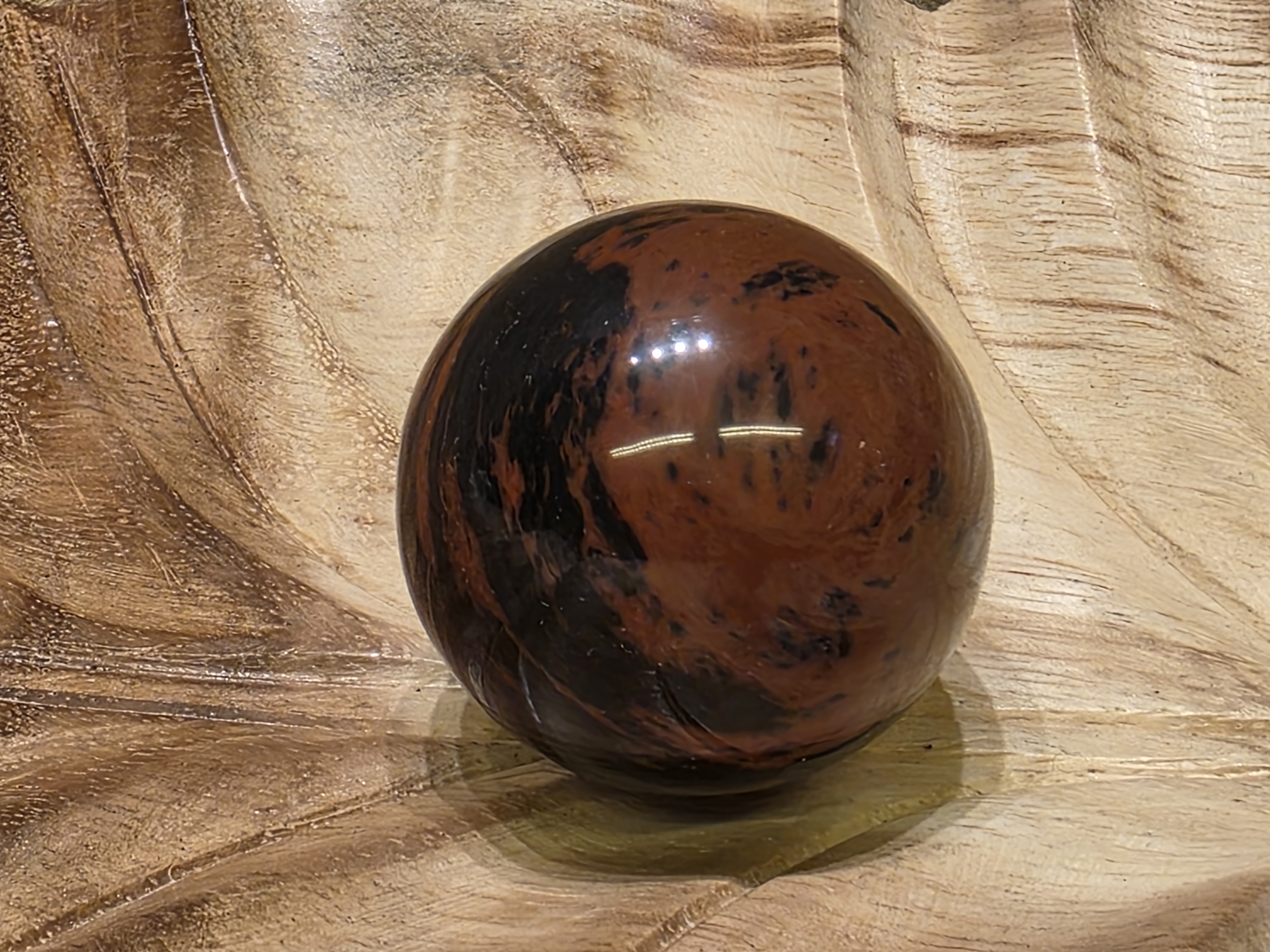 Mahonie obsidiaan bol