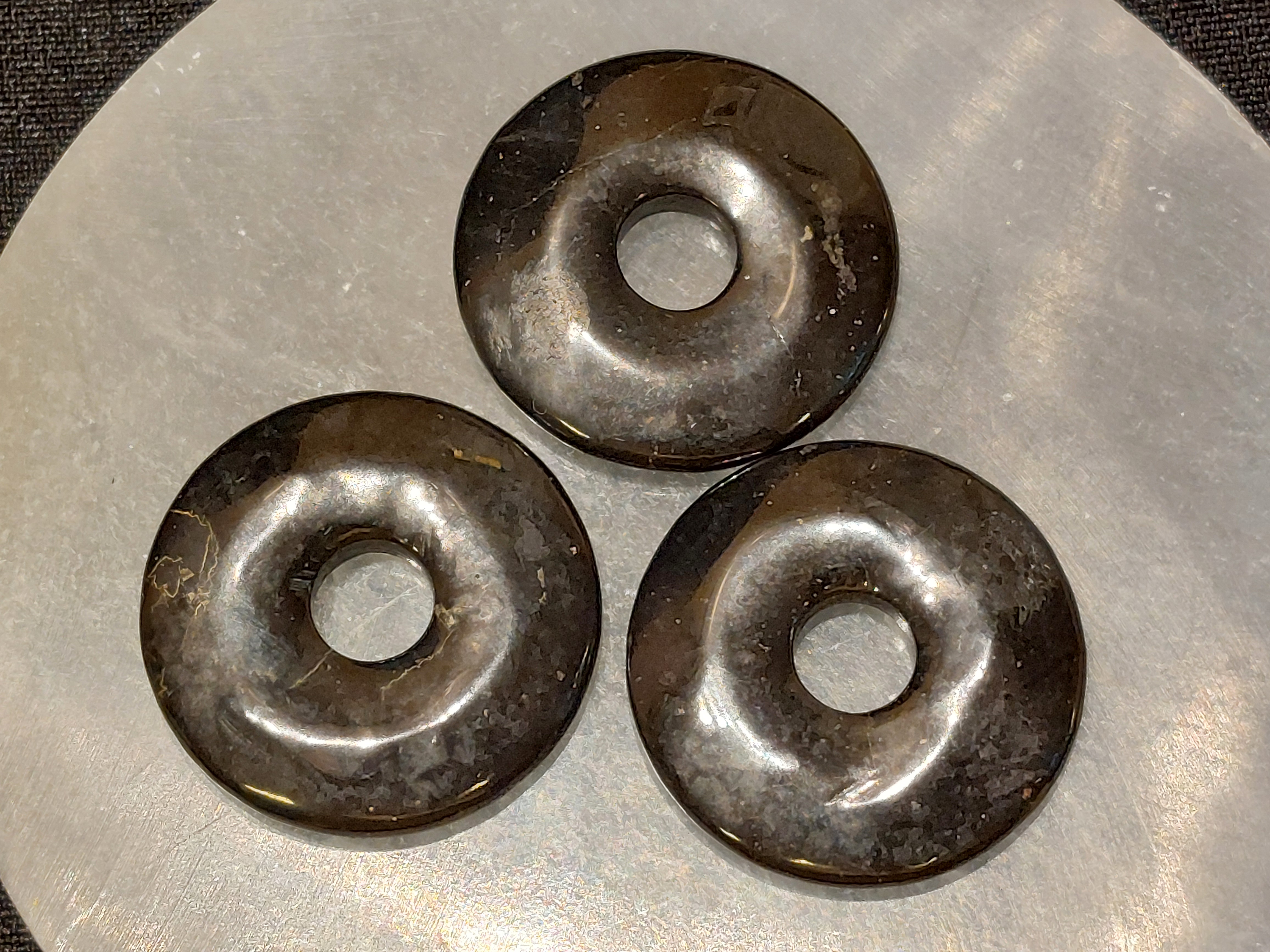 Shungit donut