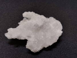 Witte aragoniet cluster uit Mexico