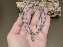 Larimar met blauwe koraal ketting met larimar hanger