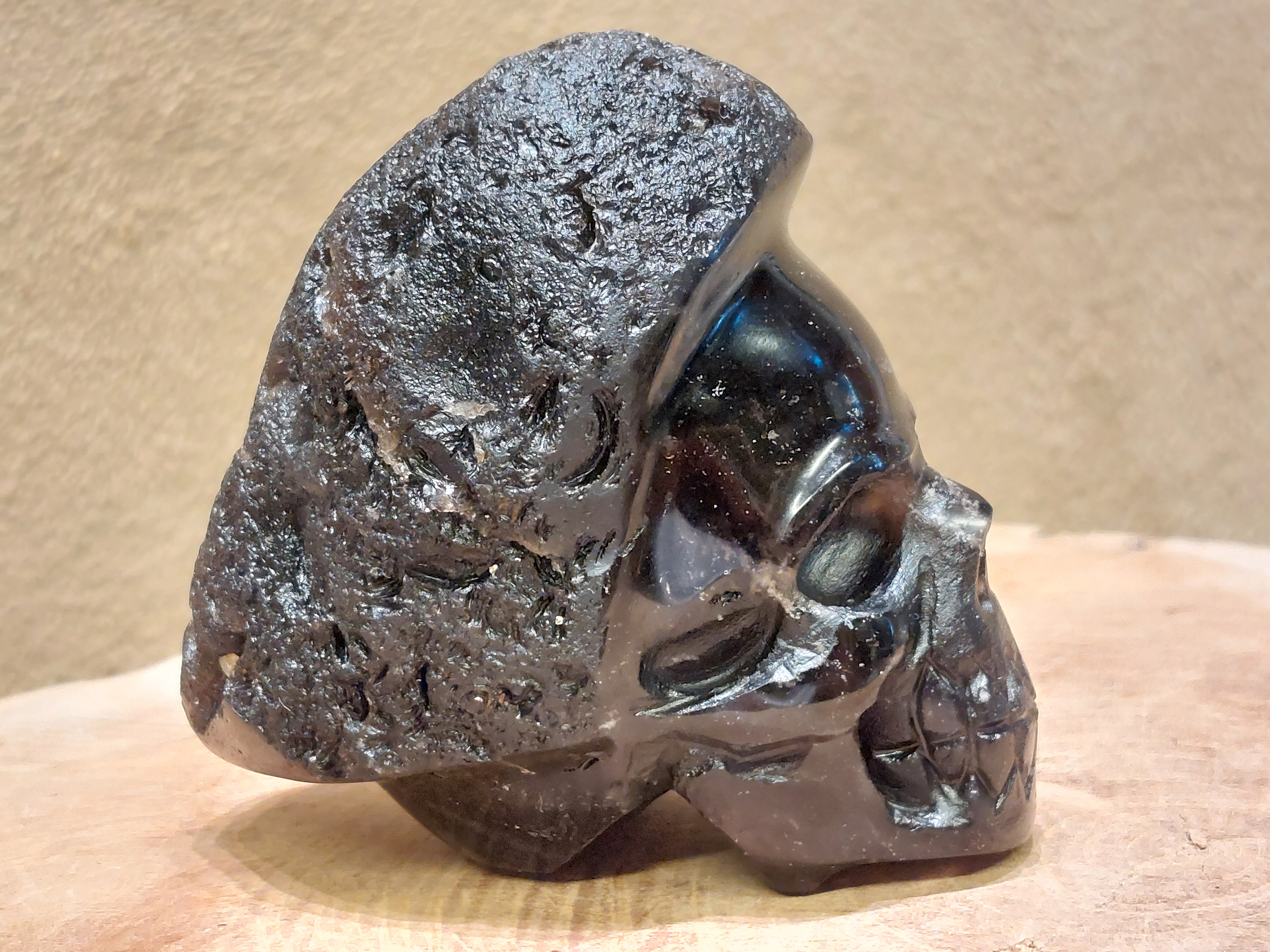 Cintamani human skull