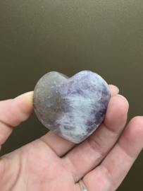 Lepidoliet met roze toermalijn hart - "unicorn stone"