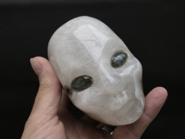 Mosagaat elfen being met labradoriet ogen