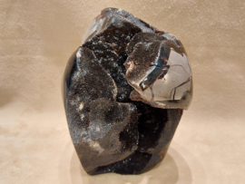 Wilde septarie sculptuur