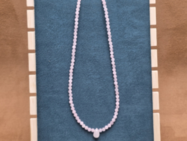 Rozenkwarts ketting met facet geslepen hanger