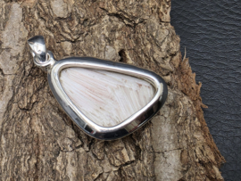 Scolesiet hanger in zilver