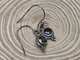 Zwarte obsidiaan oorbellen