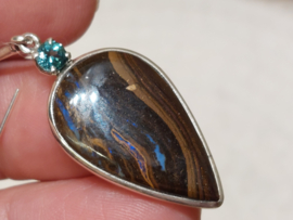 Boulder opaal oorbellen in zilver