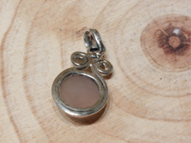 Rozenkwarts hanger in zilver