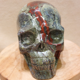 Drakenbloed jaspis human skull