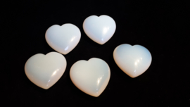Opaliet hart (synthetisch)