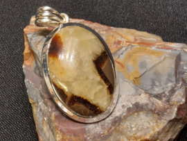 Septarie hanger in zilver