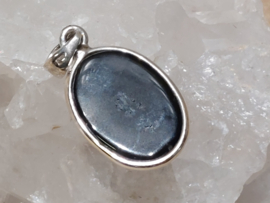 Onyx hanger in zilver
