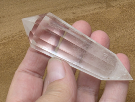 Bergkristal vogel phi kristal uit Brazilië