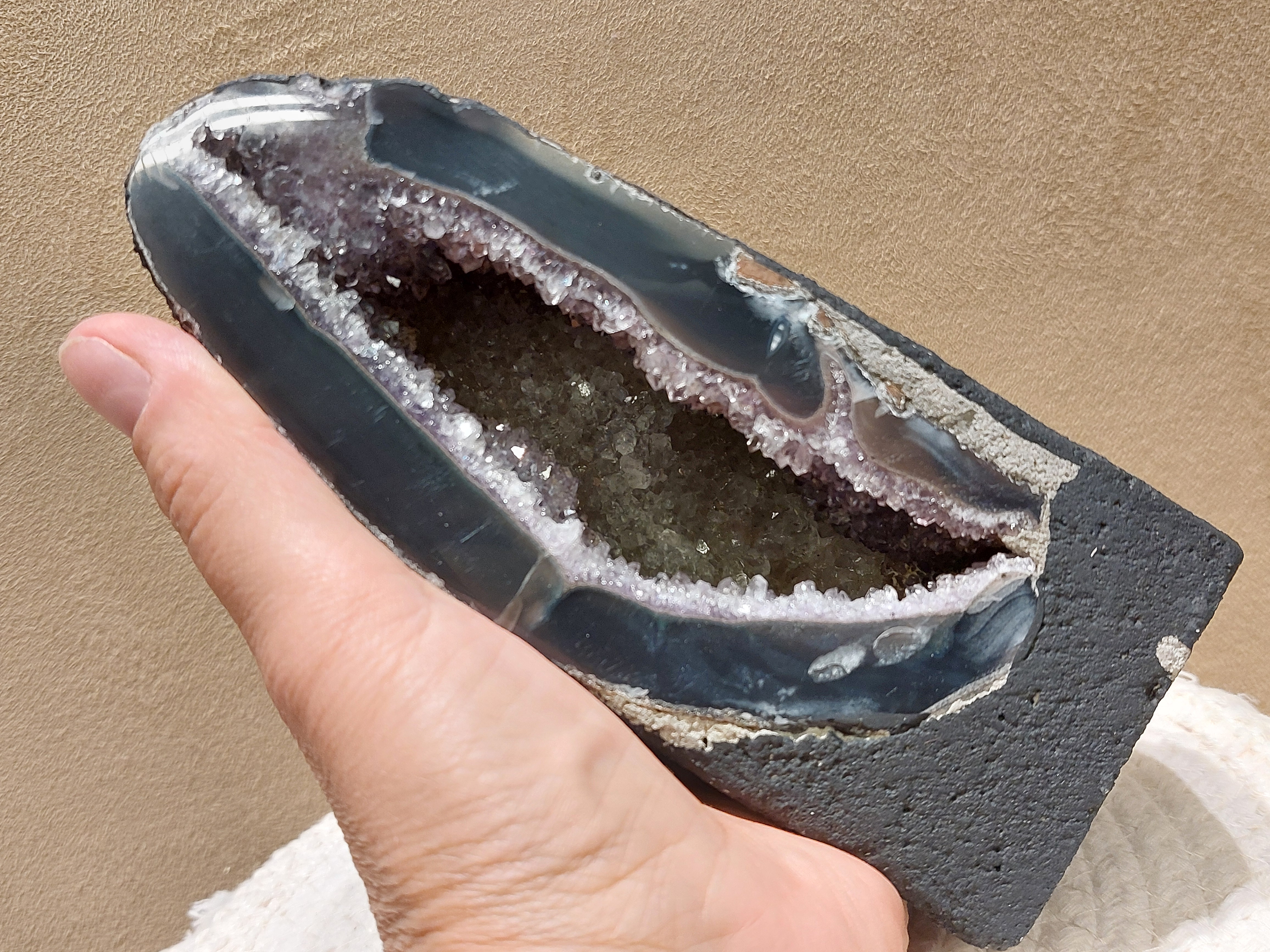 Amethist met agaat geode