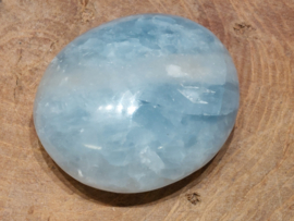 Blauwe calciet handsteen