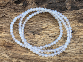 Opaliet armband 4 mm (synthetisch)