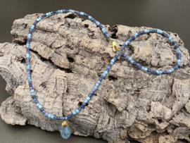 Larimar met blauwe koraal ketting met larimar hanger