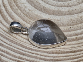 Bergkristal hanger in zilver