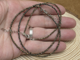Pyriet setje, armband met ketting