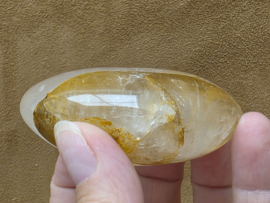 Golden healer of limoniet kwarts handsteen