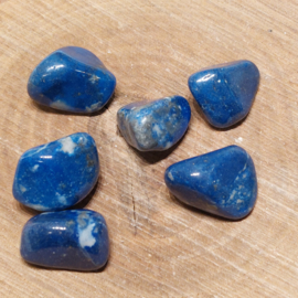 Lapis Lazuli kleine steentjes 6 stuks