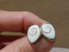 Shiva eye oorbellen in zilver