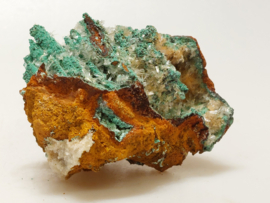 Rosasiet met kristallijne hemimorfiet, Mexico