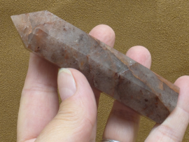 Agnitiet/hematoid kwarts punt