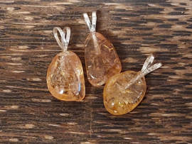 Goud topaas hanger met zilveren oogje
