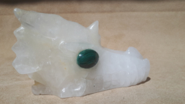 Bergkristal draak met groene ogen