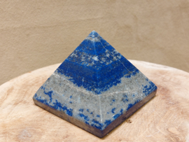Lapis lazuli piramide
