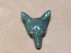 Groene aventurijn wolf hanger doorboord
