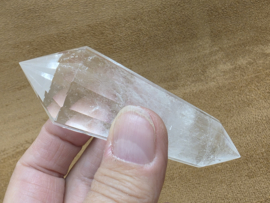 Bergkristal vogel phi kristal uit Brazilië