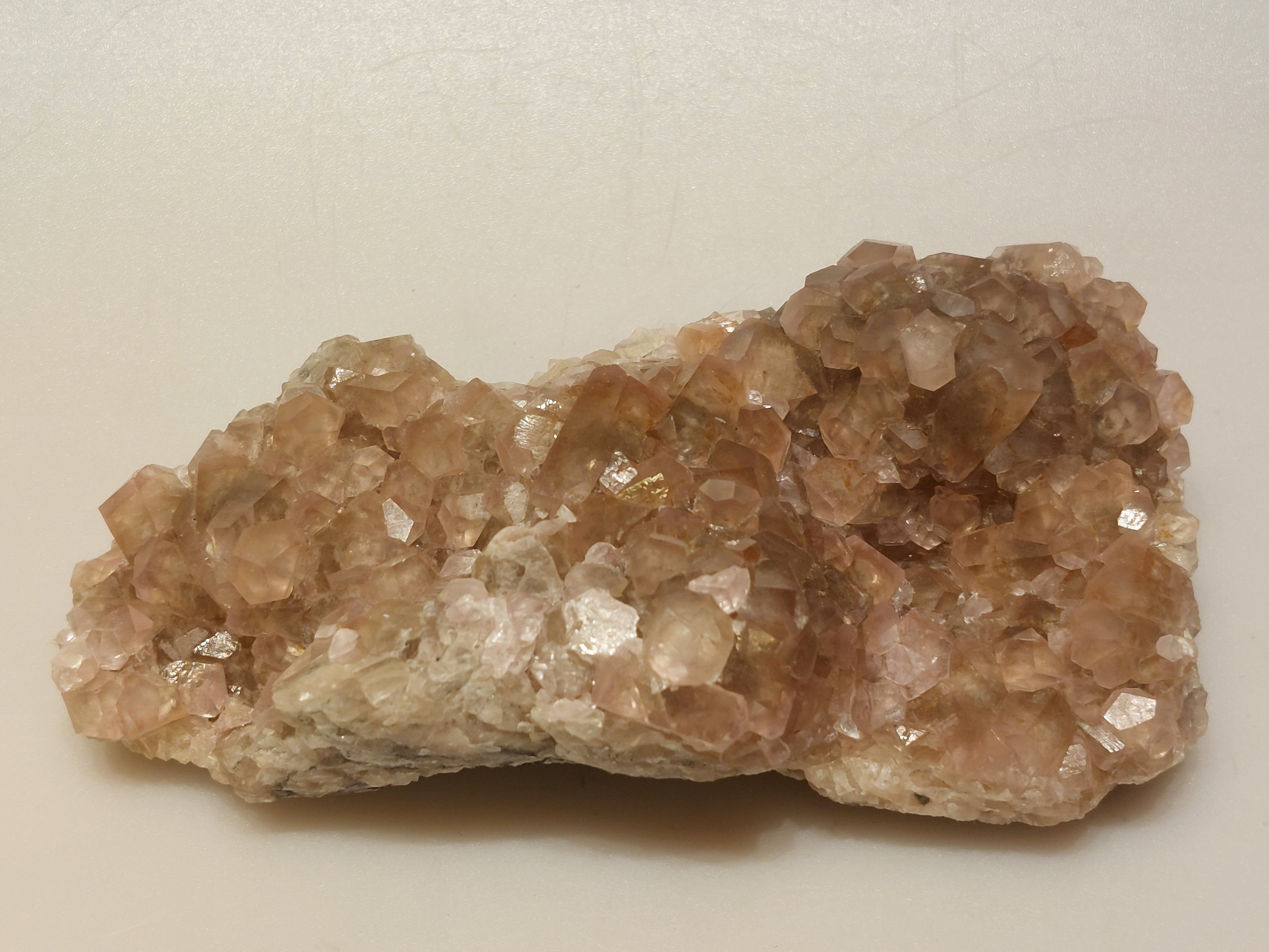 Kobalt calciet cluster uit Marokko