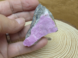 Kobalt calciet cluster uit Congo