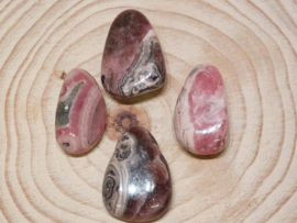 Rhodochrosiet hanger doorboord