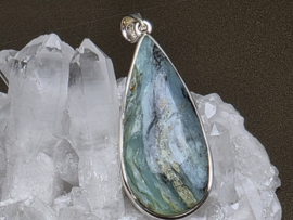 Blauwe andesopaal hanger in zilver